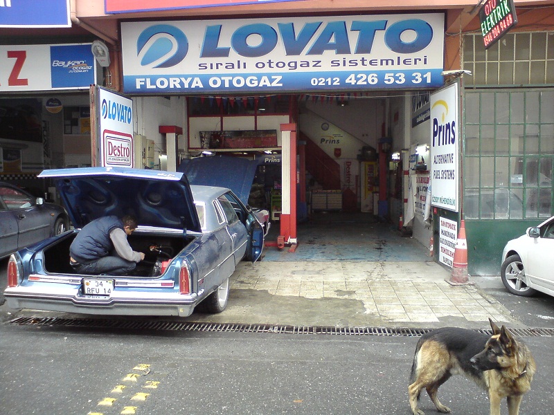 Klasik Oldsmobile V8 Amerikan Atiker LPG Montajı - Fotoğraf 4