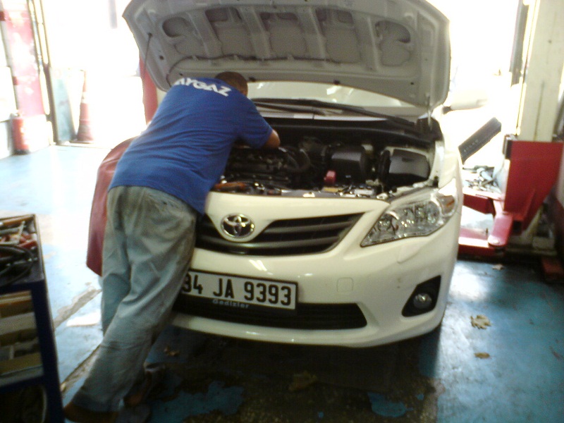 Toyota LPG Sıralı Sistem Montajı #4 - Fotoğraf 4